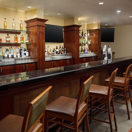 Doubletree Boston North Shore Данверс Екстер'єр фото