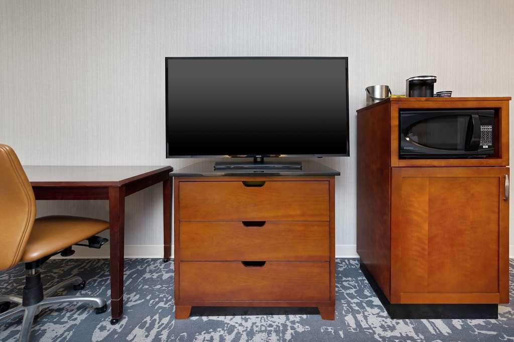 Doubletree Boston North Shore Данверс Номер фото